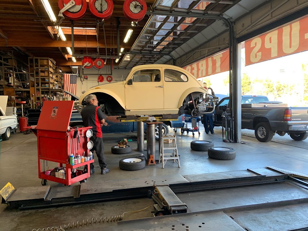 Brothers Automotive on Rosecrans
