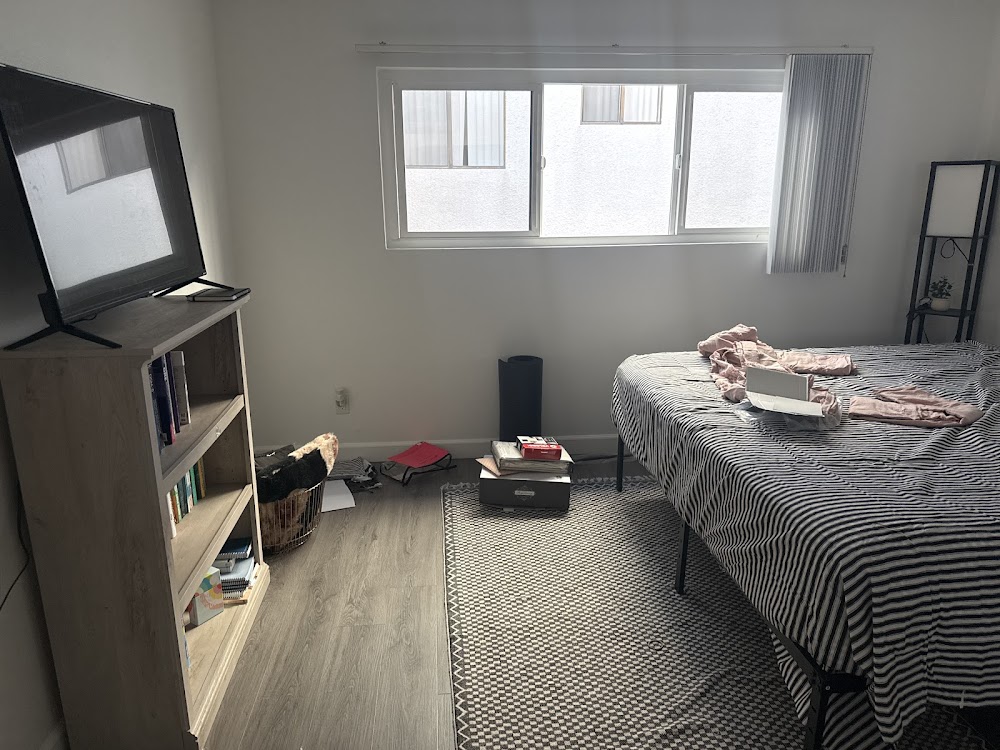 Comfy Moving and Delivery LLC