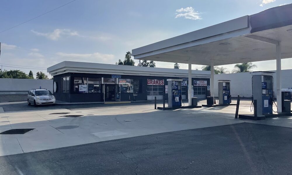 Mobil Auto Service Center