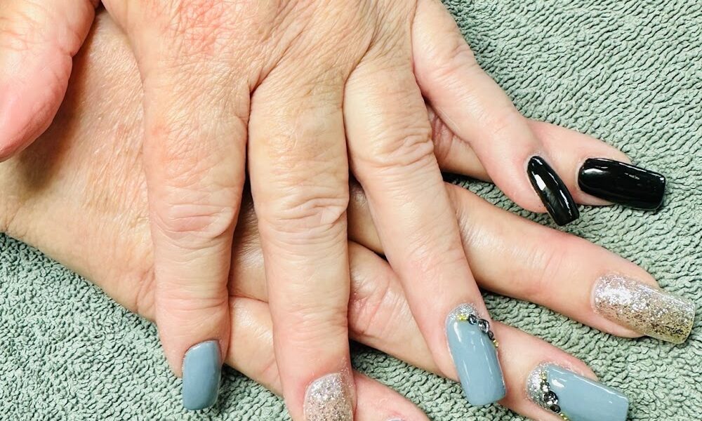 Pioneer Nails & Hair